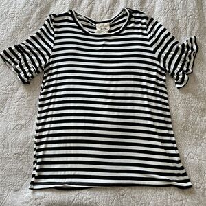 Fantastic Fawn Black & White Stripes Shirt Size L